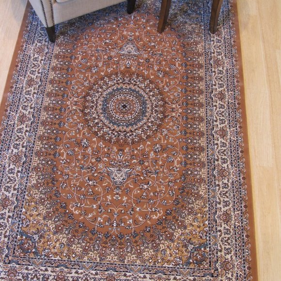 Rust Medallion Elegance Rug - Picture 4 of 5